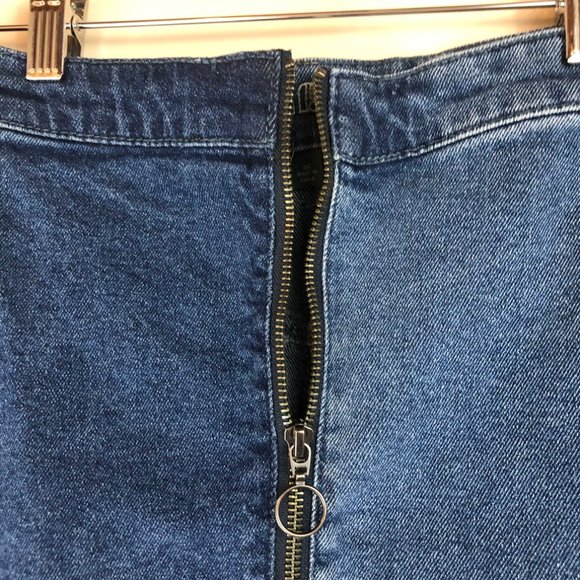 Wild Fable Two Tone Circle Zip Denim Mini Skirt - Picture 4 of 6